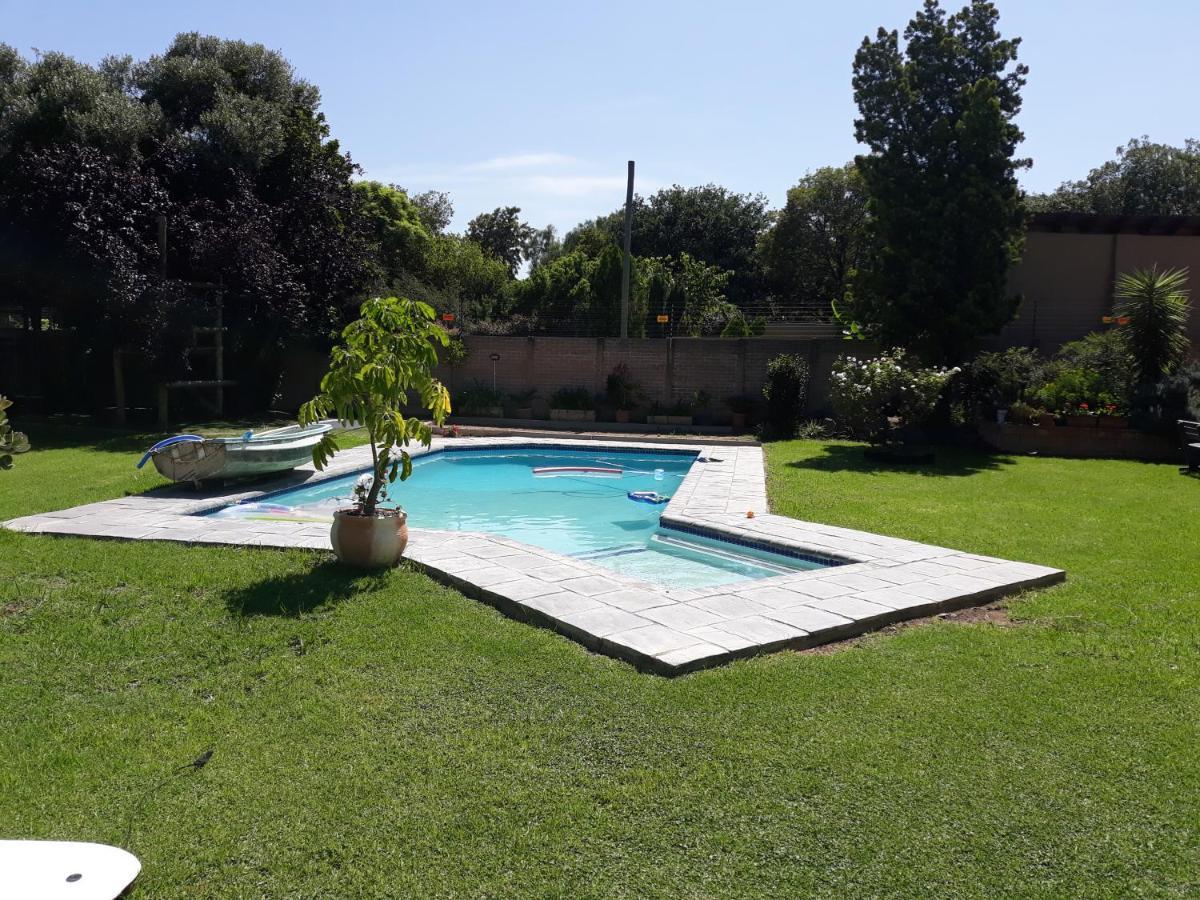 8 Ibis Lane Guest House Johannesburg Eksteriør billede